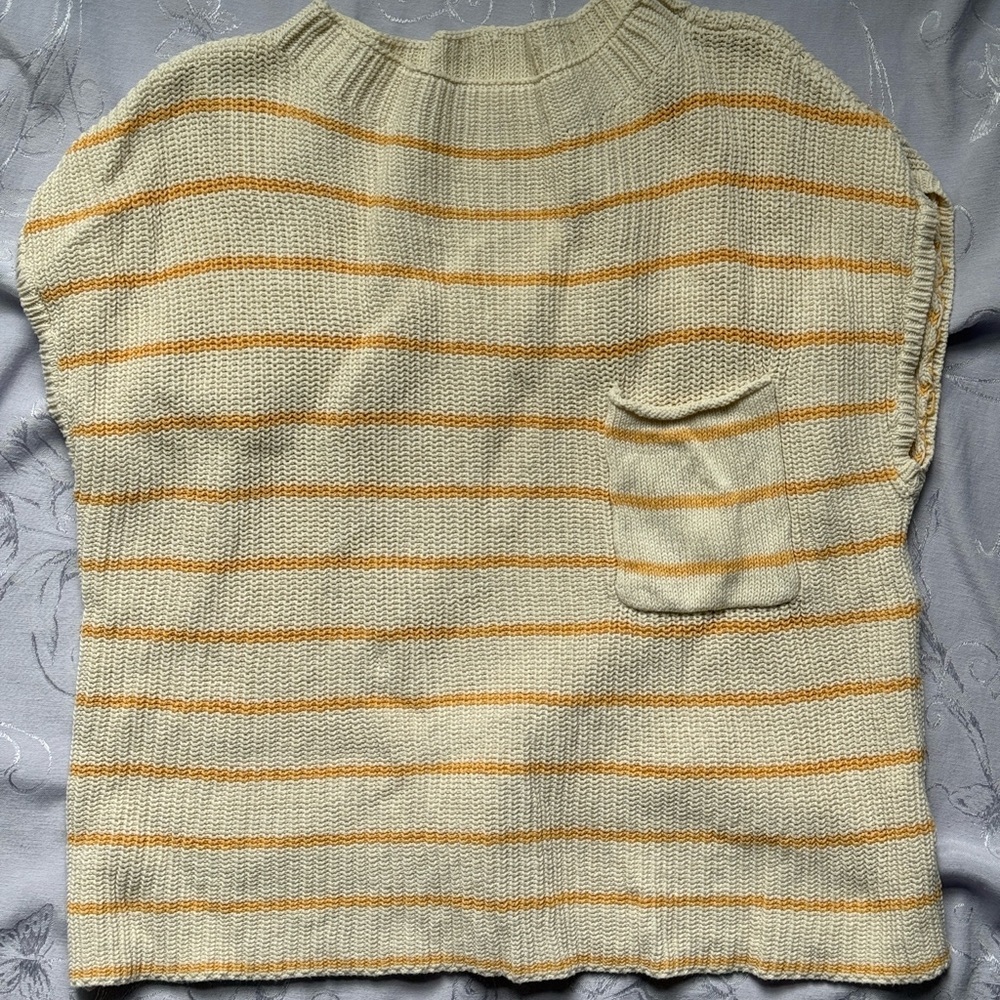 By Together Cream and Yellow Knit Vest Size Medium